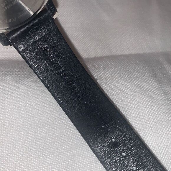 Disney Mickey Leather Movement Watch Japan - Picture 9 of 15